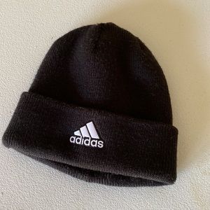 Adidas beanie